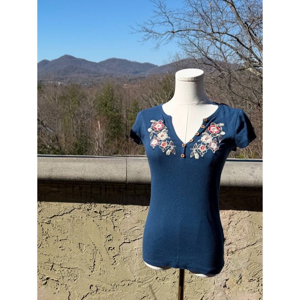Alp N Rock Amelie XS Navy Henley Tee Embroidered‎ Floral CottageCore Ribbed Top